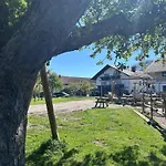 Bio Erlebnis Bauernhof Voit *