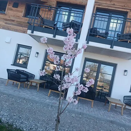 Bio Erlebnis Bauernhof Voit