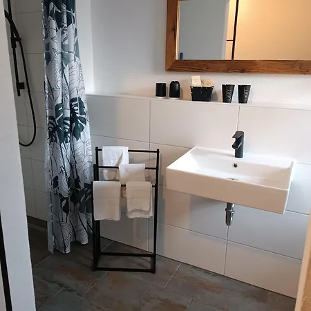 Bio Erlebnis Bauernhof Voit Kır Evi