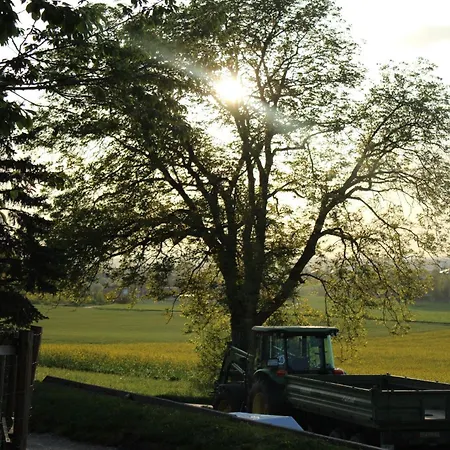 Bio Erlebnis Bauernhof Voit