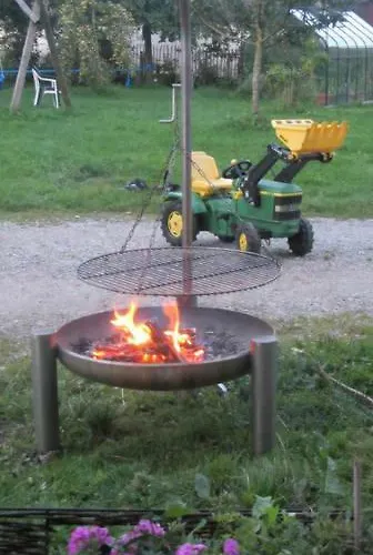 Bio Erlebnis Bauernhof Voit *